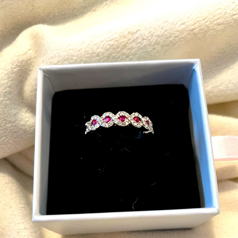 S925 SIMULATED OVAL RUBY & CRYSTAL RING | SIZE 8